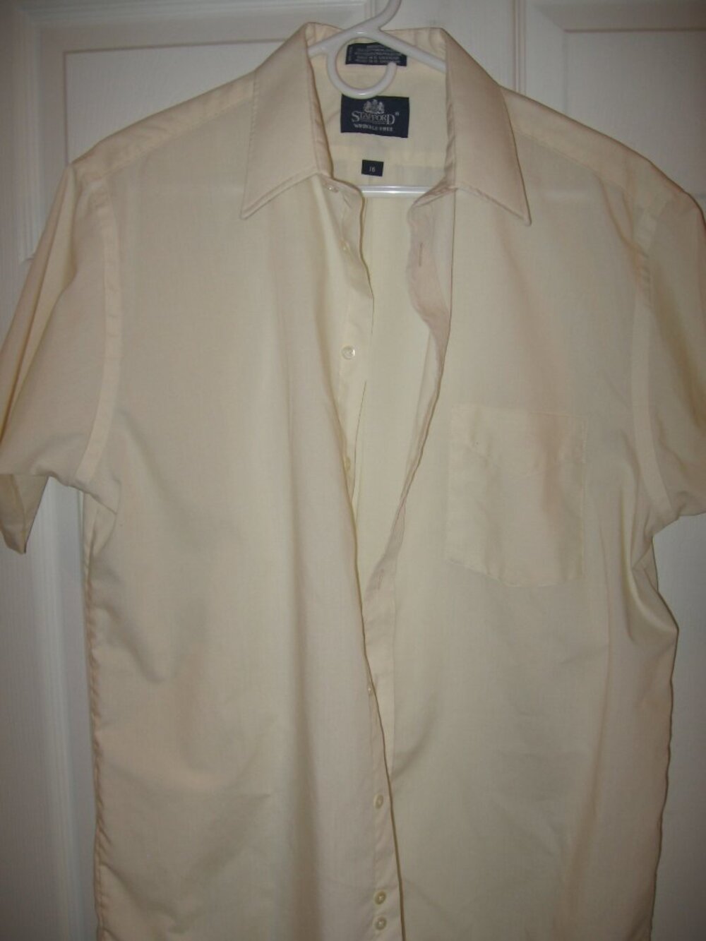 Stafford Broadcloth Wrinkle-Free Short Sleeve Shirt Men's Size 16 Off-White